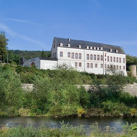 Hotel Burg Bollendorf Eksteriør billede